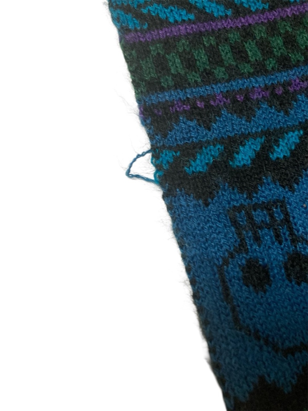 H&M Skull All Over Pattern Unisex Multi Colored Thin Acrylic Knit Fashion Scarf - Picture 10 of 13